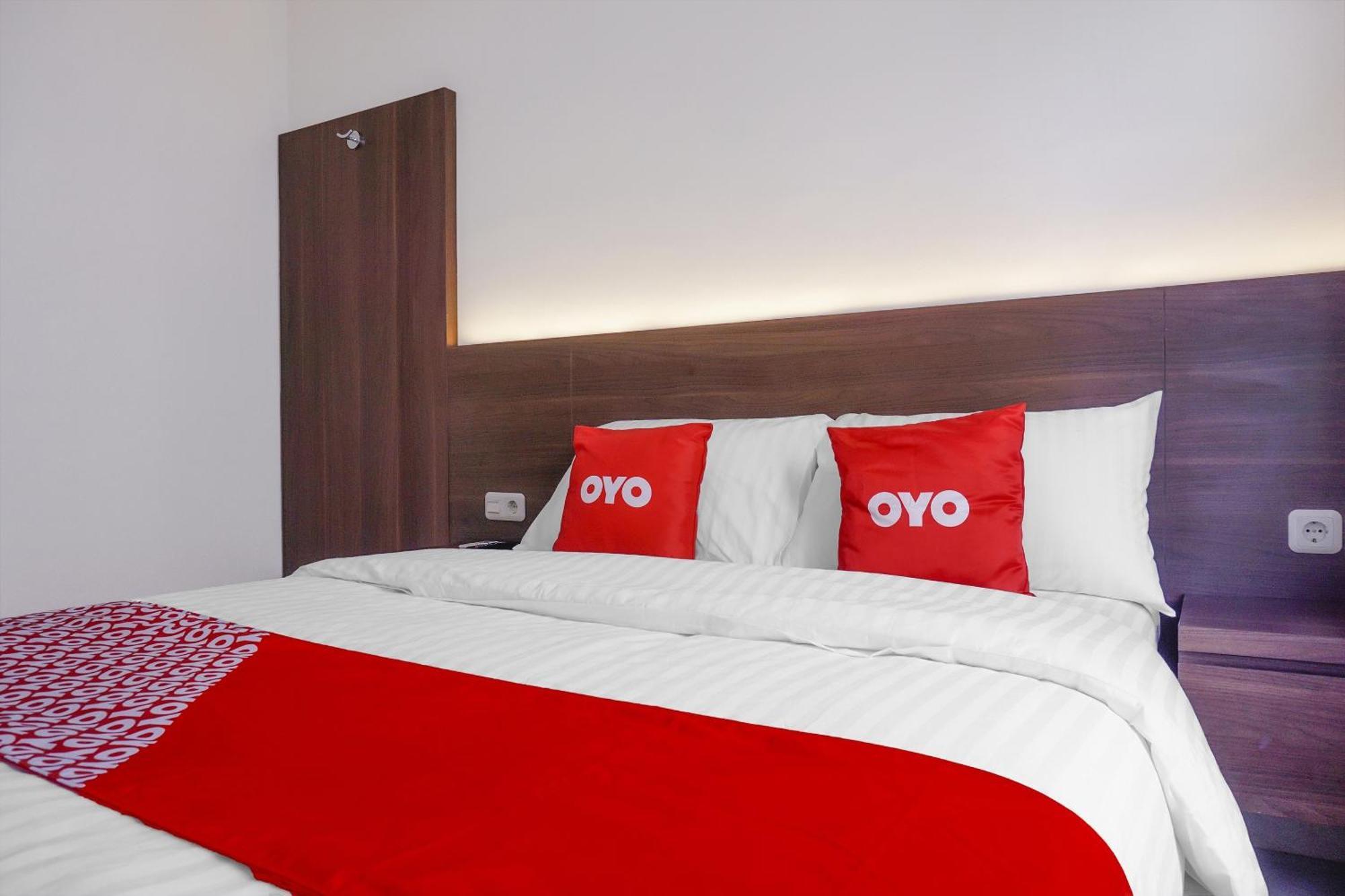 Super Oyo 90115 Near Pasar Baru Hotel Jakarta Exterior photo